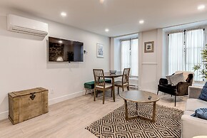 Elegant 1 Bedroom Suite