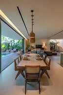 Villa Fiji