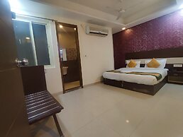 HOTEL AVSK