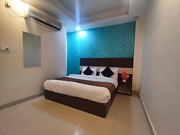 HOTEL AVSK