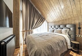 Monte Pine Chalet 1