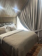 Monte Pine Chalet 1
