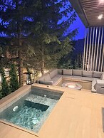 Monte Pine Chalet 1