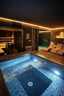 Monte Pine Chalet 1