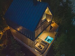 Monte Pine Chalet 1
