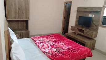 Goroomgo the diamond leaf Chandigarh