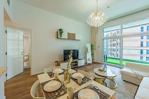 WelHome - Beautiful 1BR Apt. in Al Barsh