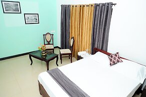 ELK HILL PALACE