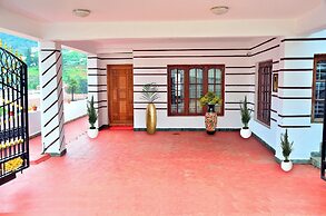 ELK HILL PALACE