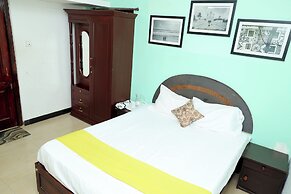 ELK HILL PALACE