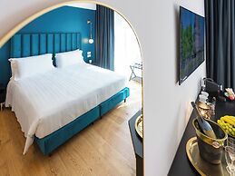 REGOLA LUXURY RELAIS