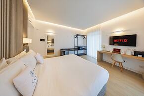 Arya Guest House