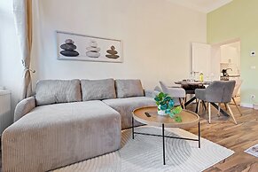 Cozy City Apartments