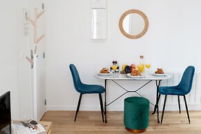 Central Paris 1BR near Montorgueil