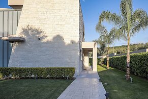 Royal Bird Villa