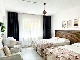 Şahan Apart