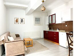 Şahan Apart