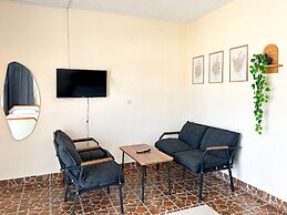 Şahan Apart
