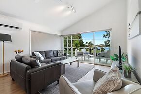 Lazy Days by Stay Noosa