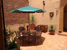 HOTEL CASA GALEANA