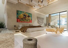 Cafe del Mar Hotel