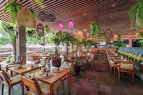 Cafe del Mar Hotel