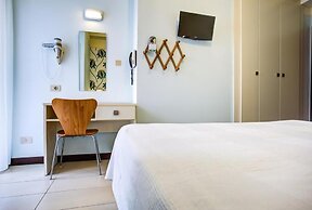 HOTEL KONRAD