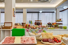 HOTEL KONRAD