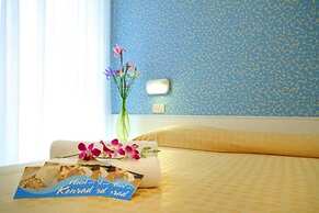 HOTEL KONRAD