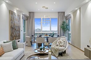 Waterfront 3BR Apt Direct Access to Nakheel Mall