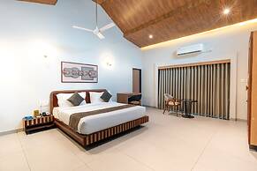 Kings Kraft River Side Resort