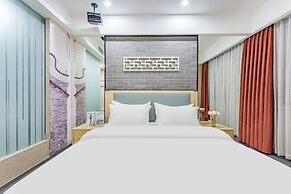 Lemon Breeze Hotel