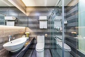 Lemon Breeze Hotel