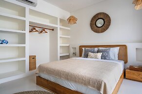 Ocean Castle Berawa Villa by Betterplace