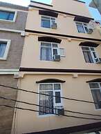 Hotel Ishaan International