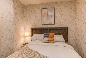 Two bedroom Escape in Old Quebec