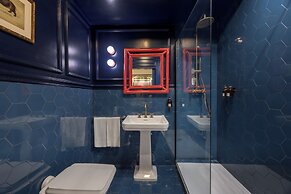 V Collection Condotti