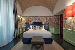 V Collection Condotti