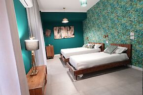 Ross Family Suites