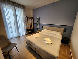 Global Hotel