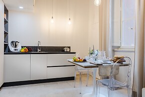Cortile Moderno Apartment