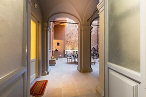 Cortile Moderno Apartment