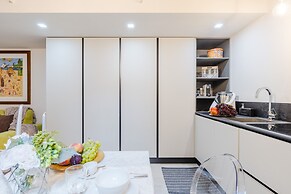 Cortile Moderno Apartment