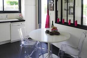 Holiday Home in Benodet Near Sandy Beach