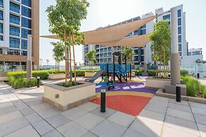 GLOBALSTAY. Azizi Riviera 34