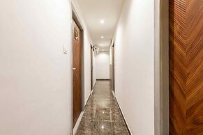 HOTEL METROMAX