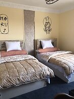 sneferu pyramids inn