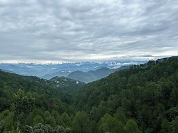 Hotel Pines And peaks By Tws