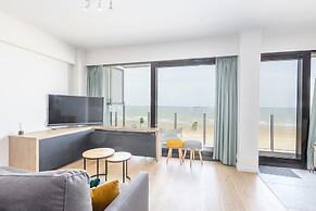 Amazing Apartment With Sea-views