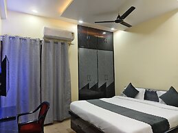 Kartikeya Home Stay